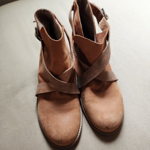FREE PEOPLE Brown Leather Las Palmas Ankle Boots - Picture 3 of 7